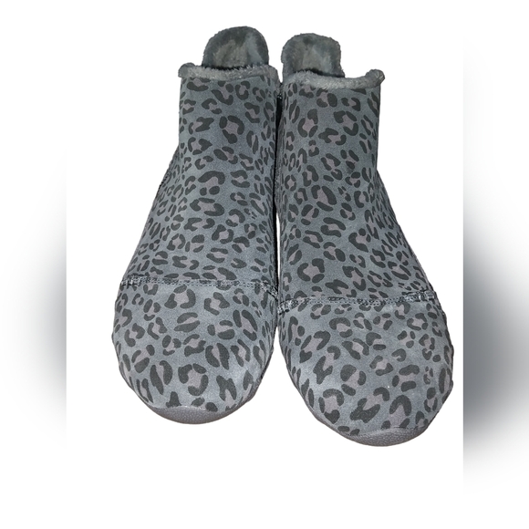Skechers gray cheetah print booties size 10 - Picture 4 of 14
